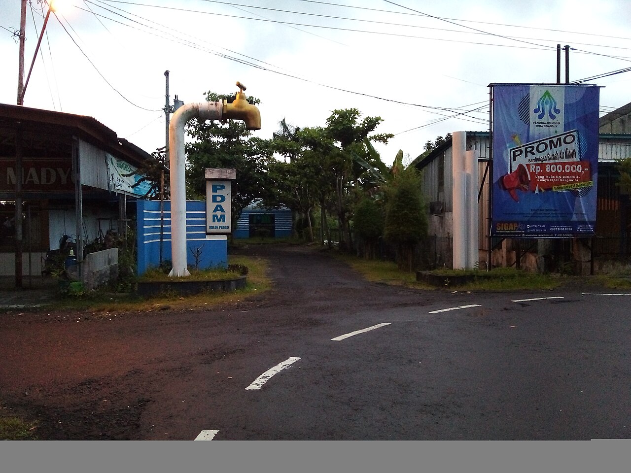 Kantor PDAM barru